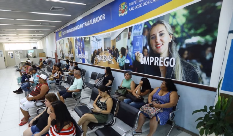PAT de SJC tem 509 vagas de emprego nesta segunda-feira (25)