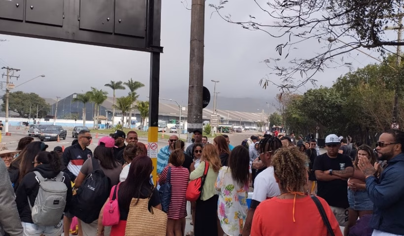 Travessia de balsas no Litoral Norte é paralisada após forte ventos