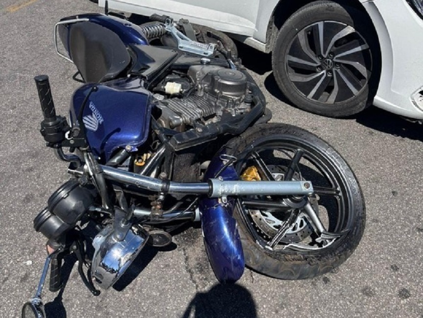 Motociclista morre após colisão frontal em estrada de Campos do Jordão