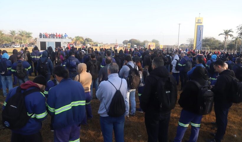 Metalúrgicos da Gerdau em Pinda protestam contra acidentes e demissões