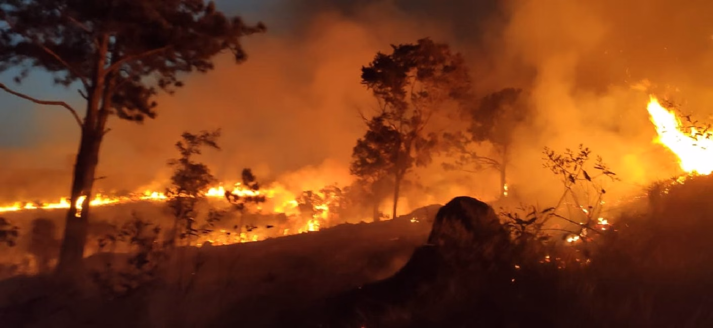 Defesa Civil atua contra incêndios em cidades do Vale