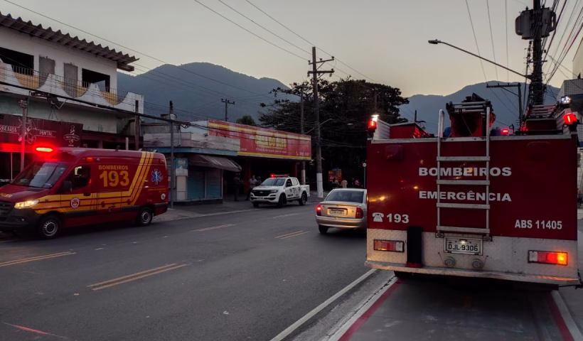 Explosão em loja de óleo fere funcionário em São Sebastião