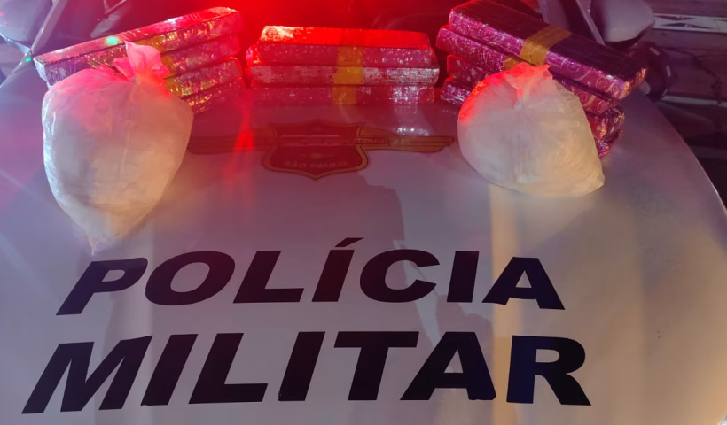 Polícia apreende 12 kg de drogas na Carvalho Pinto em São José