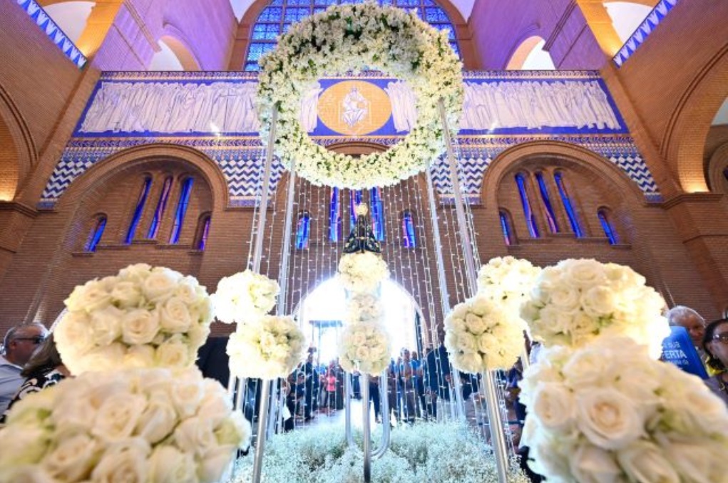 Aparecida divulga tema e atrações da Festa da Padroeira