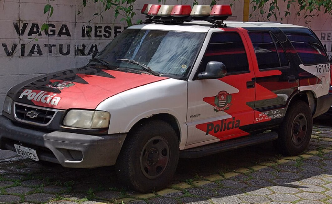 Polícia Civil registrou, na manhã desta quinta-feira (21), um caso de homicídio em via pública no município de Cachoeira Paulista.