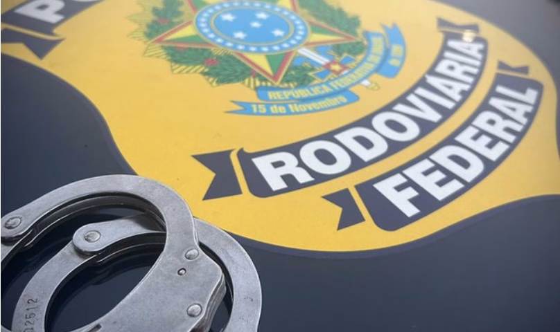 Homem com mandado por homicídio é preso na Rio-Santos, em Ubatuba