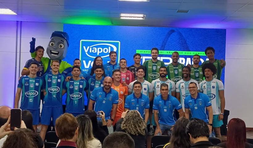 Atletas e comissão técnica do Vôlei São José para a temporada 2025/2026
