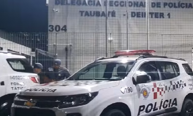 A Polícia Civil de Taubaté investiga a morte de um homem de aproximadamente 60 anos, encontrado em um córrego localizado na região do Parque Aeroporto,
