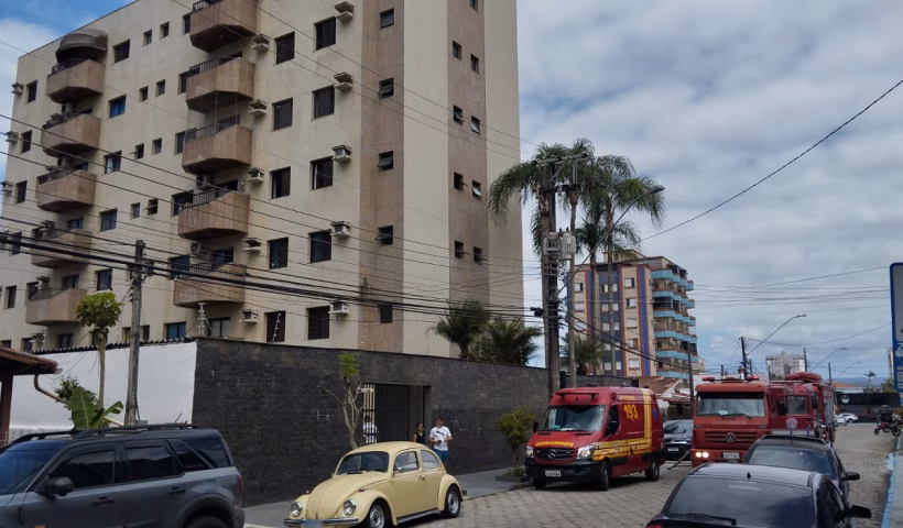 Incêndio em apartamento mobiliza bombeiros no centro de Caraguá