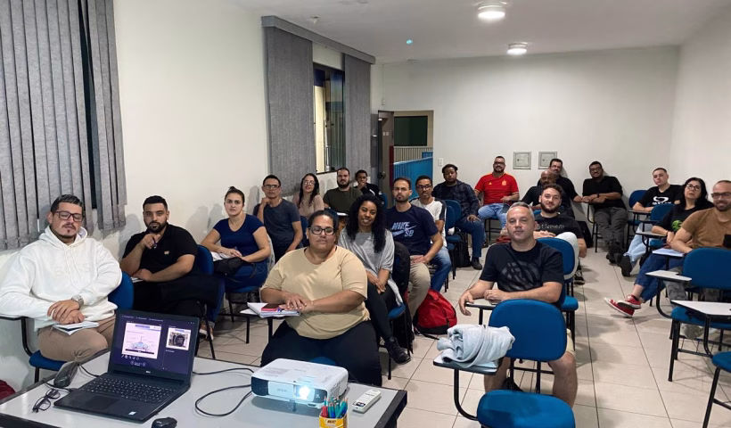 Curso para o setor aeroespacial do Cephas