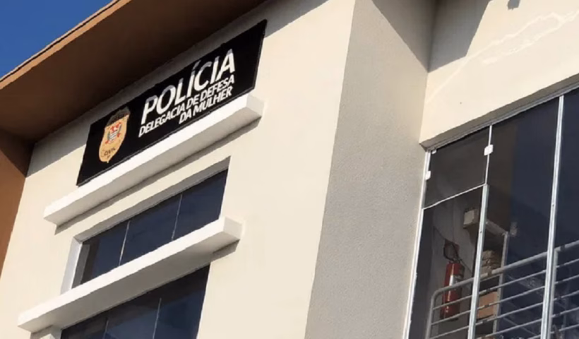 A Polícia Civil registrou em flagrante um caso de violência doméstica ocorrido na tarde desta segunda-feira (1º) em uma residência localizada no bairro Urbanova,