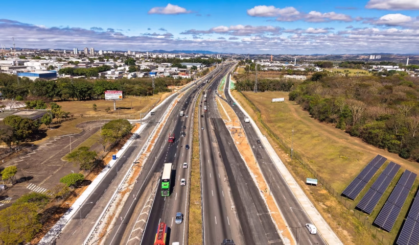 Obras na Via Dutra mudam tráfego em São José dos Campos