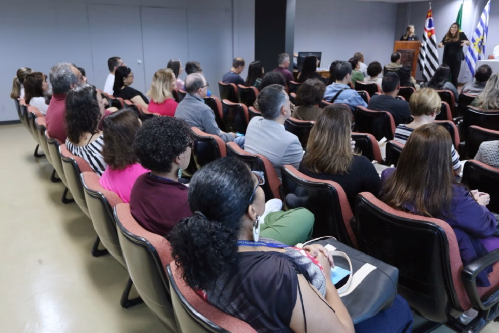 A Prefeitura de São José dos Campos prorrogou até a próxima sexta-feira (12) o prazo de inscrições para os interessados em participar do Conselho Municipal dos Direitos da Pessoa com Deficiência.