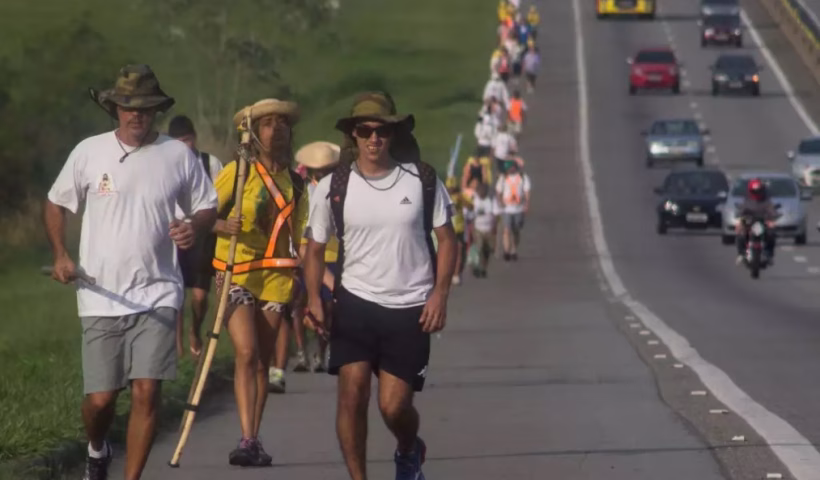 Às vésperas do feriado de 12 de outubro, data em que se celebra Nossa Senhora Aparecida, Padroeira do Brasil,