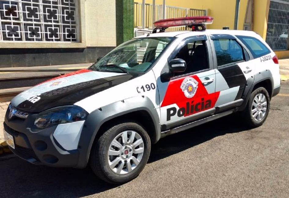 Um homem foi preso em flagrante na madrugada desta terça-feira (28) após invadir um laboratório localizado na região central de São José dos Campos.