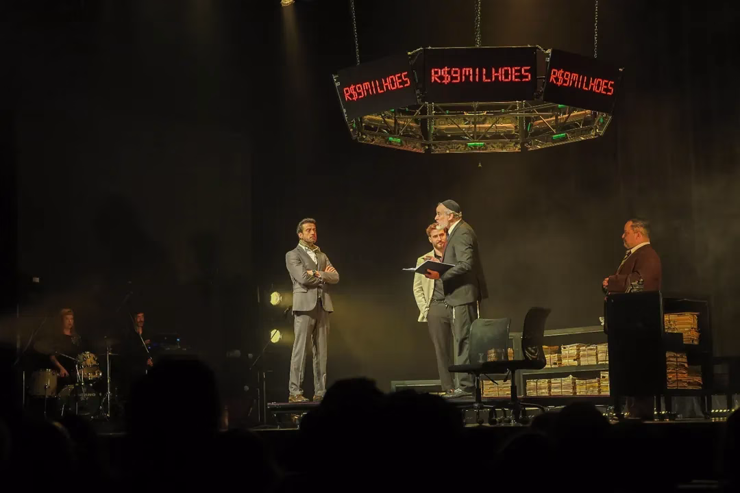 Shakespeare, Dan Stulbach e as feridas que insistem em não cicatrizar no Brasil de hoje