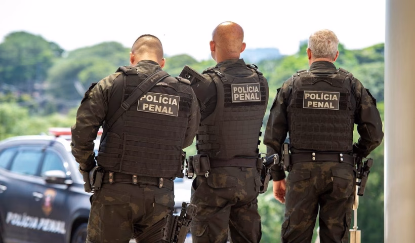 Polícia Penal de SP abre concurso com 1,1 mil vagas e salário de R$ 4,6 mil