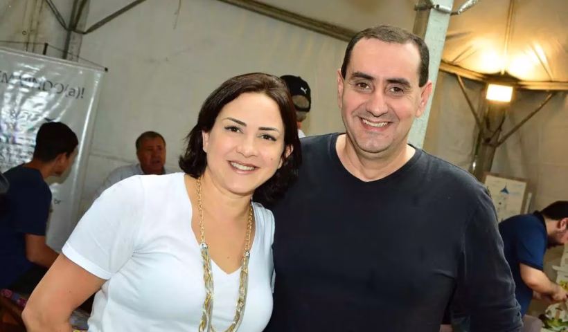 Prefeitura de São José anuncia separação entre prefeito Anderson Farias e Sheila Thomaz