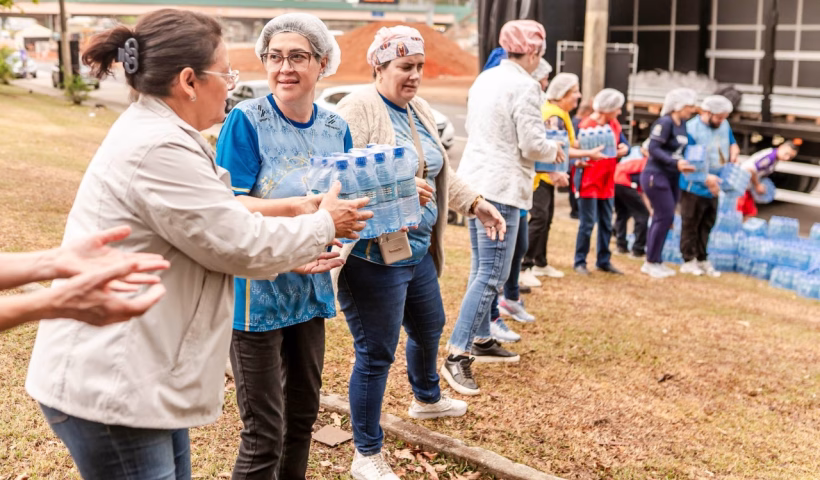 Câmara de SJC homenageia pontos de apoio aos romeiros