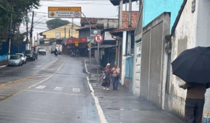 A Sabesp inicia na próxima segunda-feira (13) uma nova etapa de testes e inspeções com fumaça em poços de visita (bueiros) nos bairros Bosque dos Ipês e Residencial União,