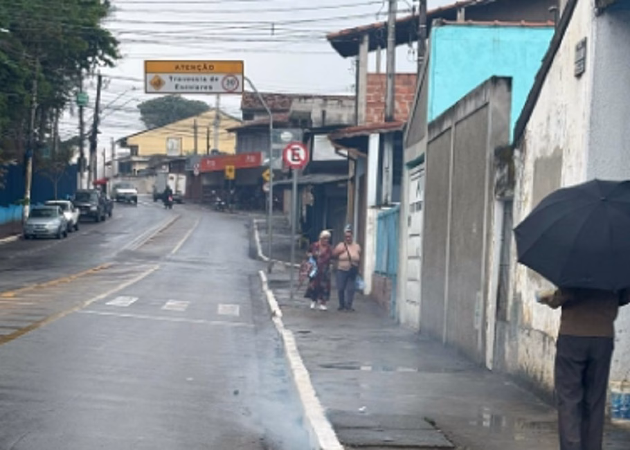 A Sabesp inicia na próxima segunda-feira (13) uma nova etapa de testes e inspeções com fumaça em poços de visita (bueiros) nos bairros Bosque dos Ipês e Residencial União,