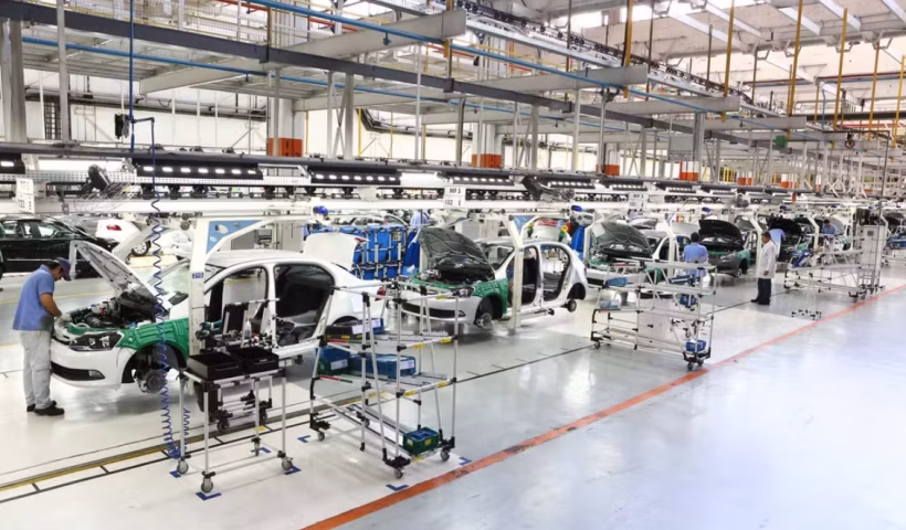 Fábrica da Volkswagen em Taubaté terá carros eletrificados a partir de 2026