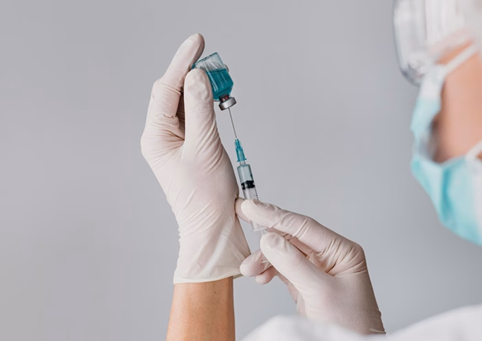 Especialistas desmontam 10 boatos comuns sobre a vacina do HPV