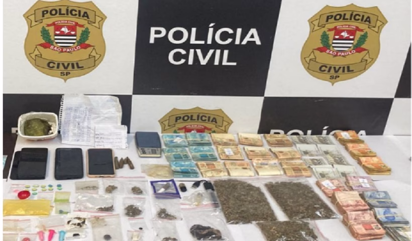 Uma operação da Delegacia de Investigações Criminais (DEIC) de Taubaté resultou na prisão em flagrante de um homem suspeito de tráfico de drogas e
