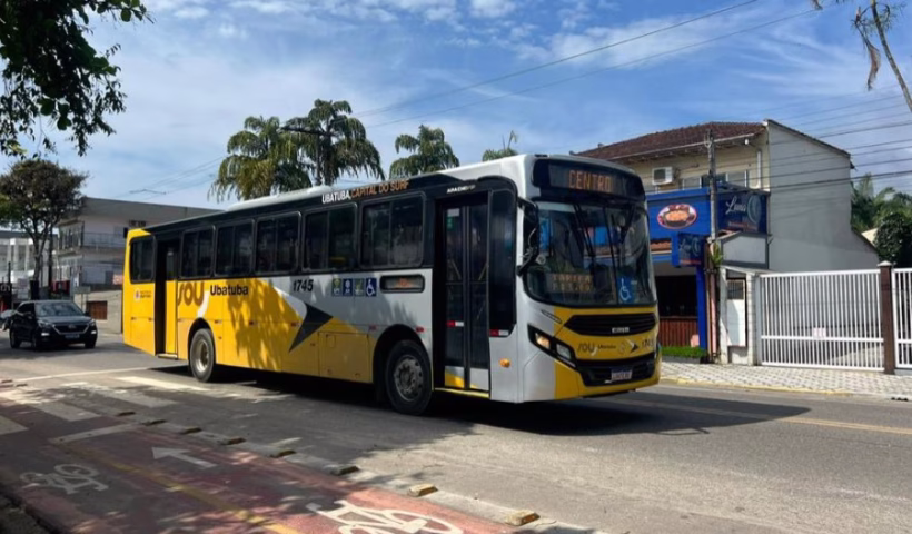 Criança de 3 anos morre atropelada por ônibus em Ubatuba