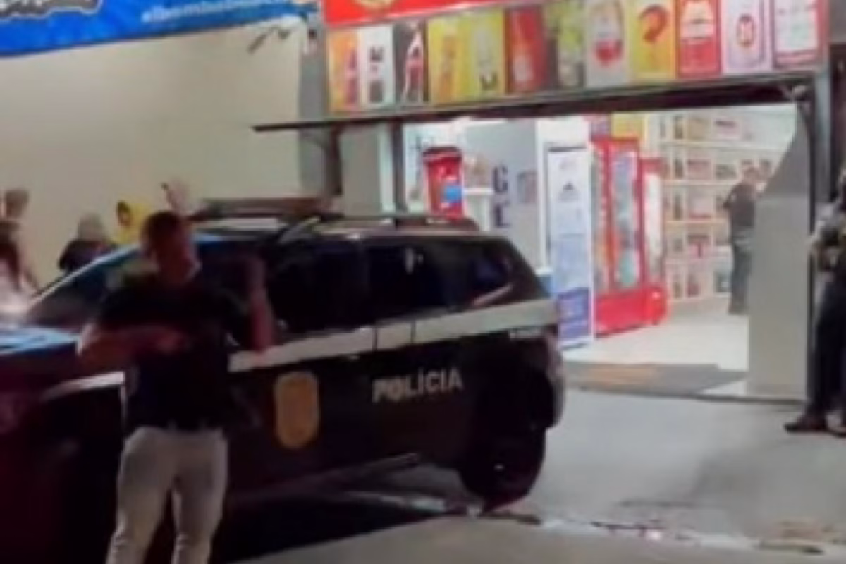 apreensão de bebidas suspeitas em adega na zona sul de São José dos Campos