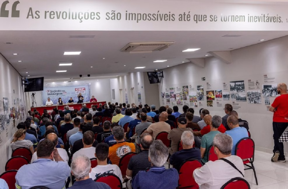 Após 25 anos, TST homologa acordo milionário e GM pagará adicional e eletricistas em SJC