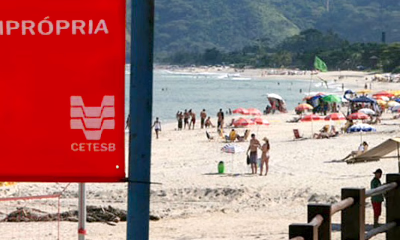 O Litoral Norte de São Paulo está com 14 praias classificadas como impróprias para banho, segundo o mais recente boletim de balneabilidade