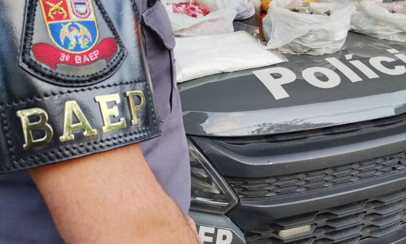 Uma operação do 3º Batalhão de Ações Especiais de Polícia (BAEP) resultou na prisão de um homem pelo crime de tráfico de drogas na tarde de 19 de