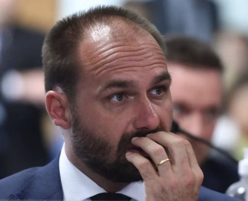 De acordo com o ministro, essas ameaças se materializaram por meio de articulações internacionais direcionadas ao governo dos Estados Unidos