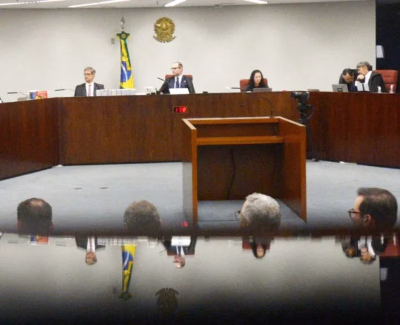 O Supremo Tribunal Federal (STF) publicou, nesta segunda-feira (17), a ata de julgamento que confirma a rejeição unânime dos recursos apresentados pelo