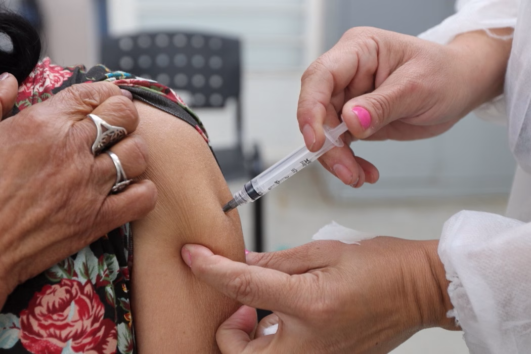 Jacareí leva vacinação itinerante à Feira dos Trilhos neste sábado (8)