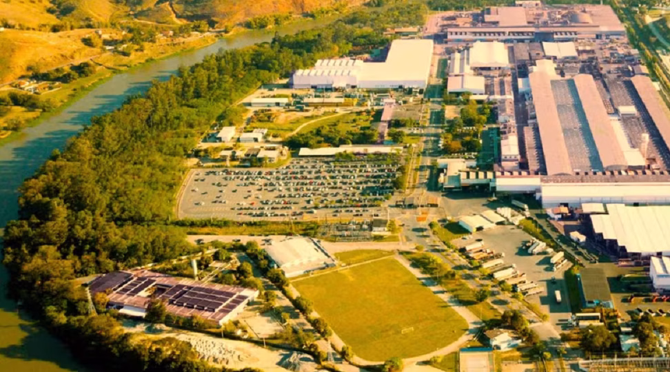 BNDES libera R$ 36,7 milhões para indústria em Cruzeiro