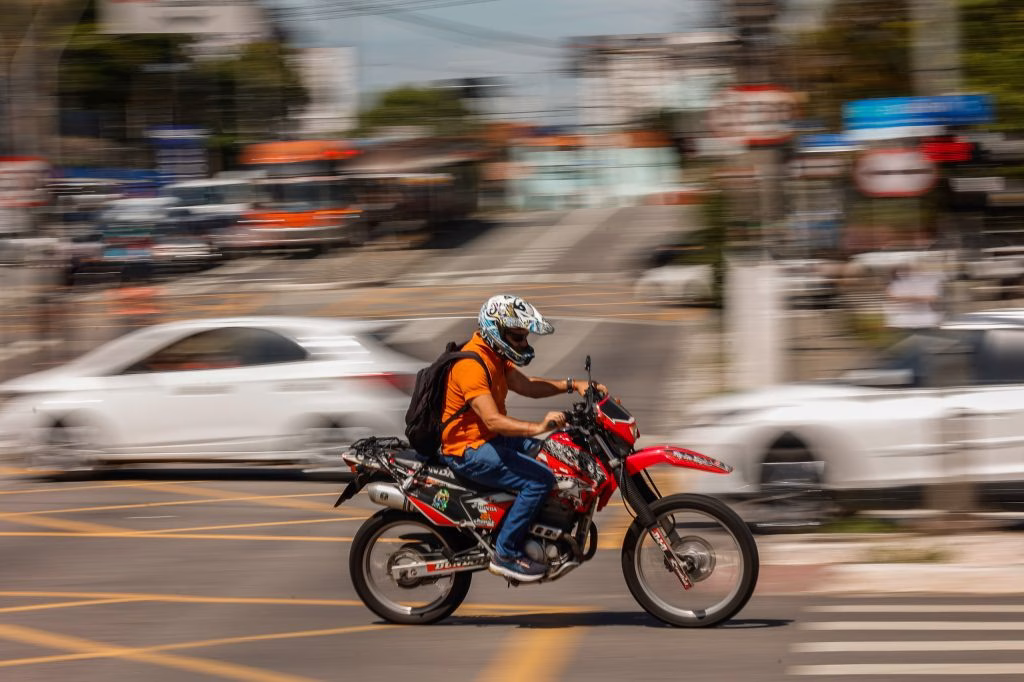 motos de até 180 cilindradas