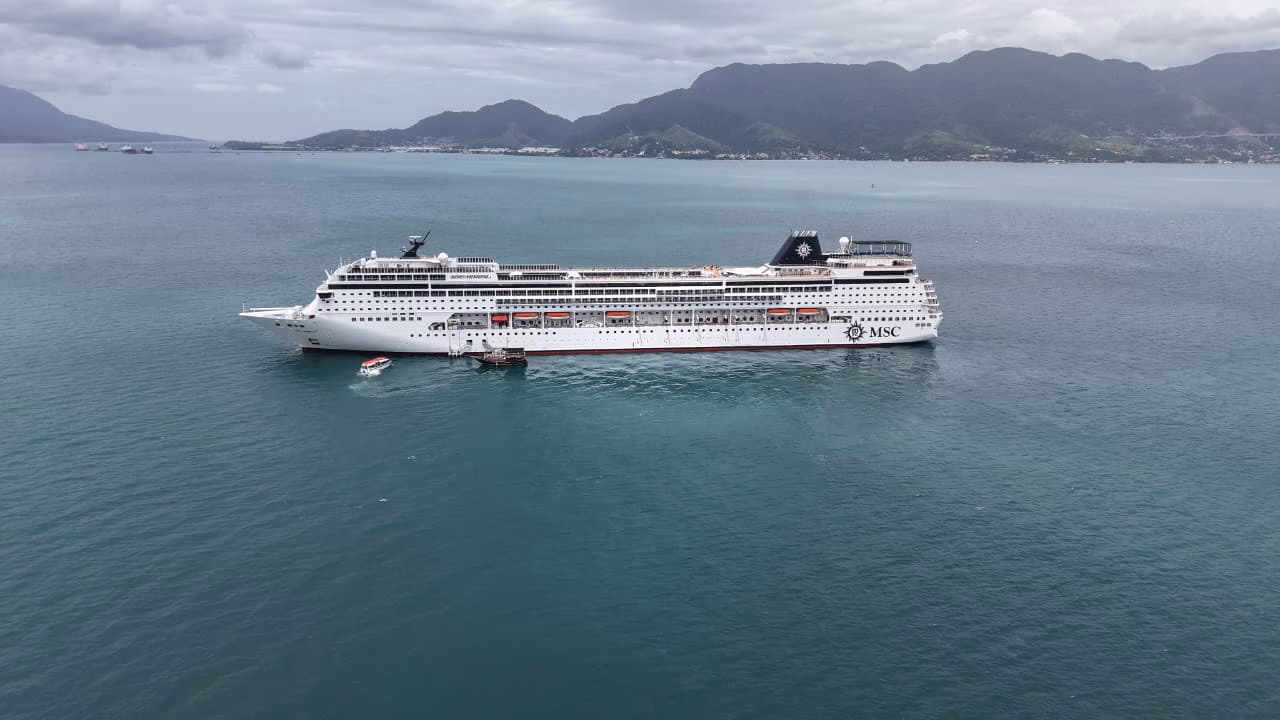 cruzeiro maritimo em Ilhabela