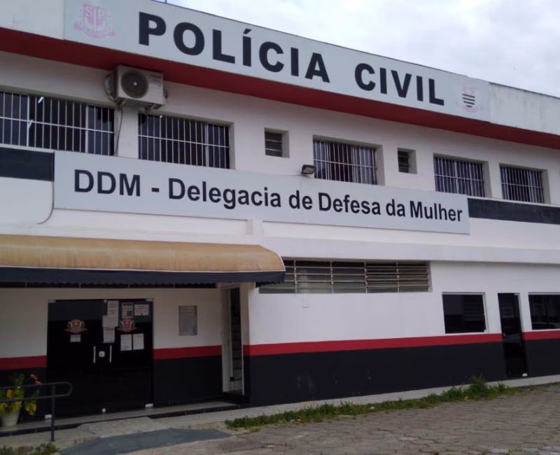 Será realizada na próxima segunda-feira (15), às 10h, a cerimônia de reinauguração da Delegacia de Defesa da Mulher (DDM) de Caraguatatuba