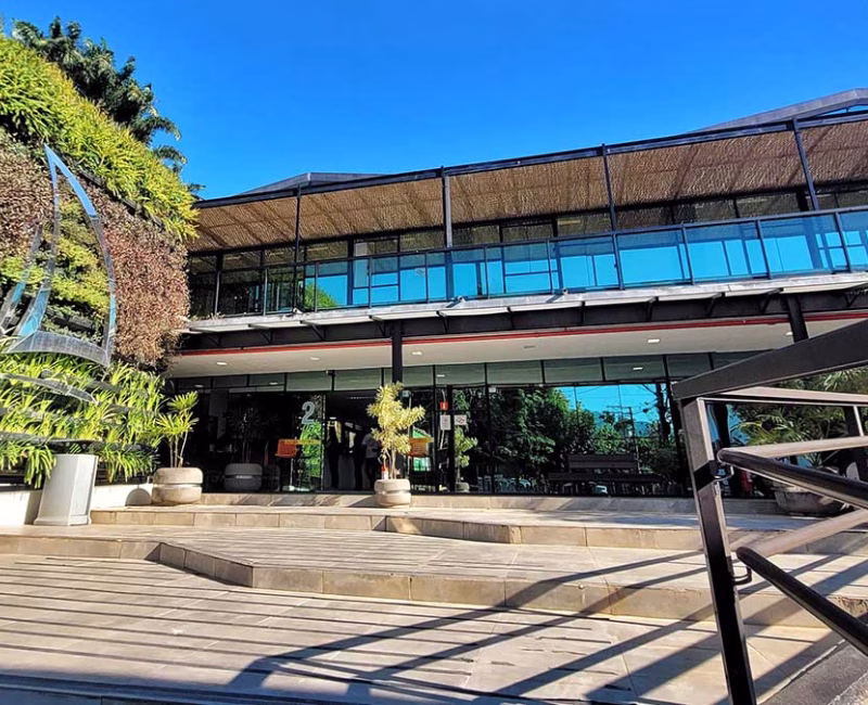 A Prefeitura de Ilhabela informa que, a partir do dia 2 de janeiro, estarão abertas as inscrições para os pedidos de renovação do Programa Bolsa de Estudos,