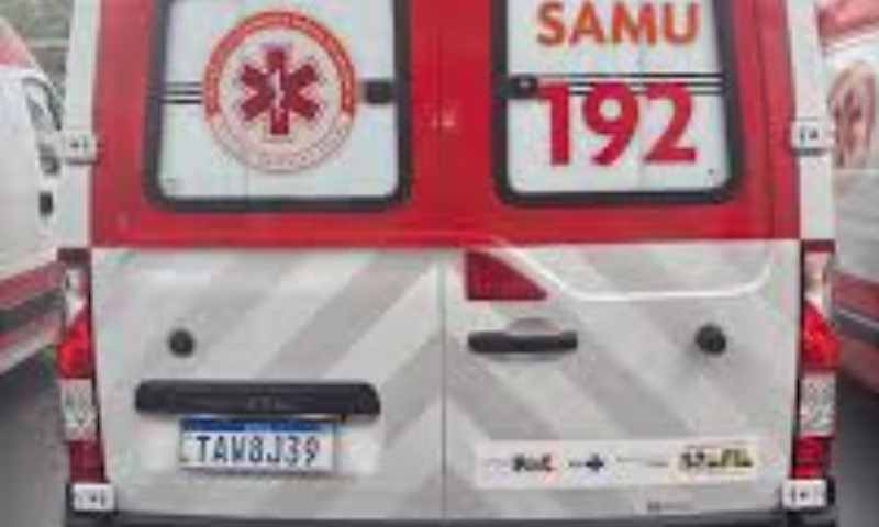 Um grave acidente de trânsito envolvendo um quadriciclo resultou na morte de uma pessoa e deixou outras duas feridas na noite de terça-feira (30)