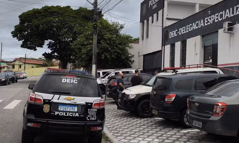 Nesta quinta-feira (4), agentes da Polícia Civil e da Polícia Militar de São Paulo deram início a uma