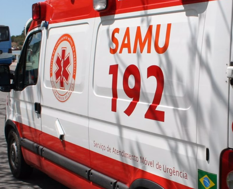 Um grave acidente registrado na tarde deste domingo na Rodovia Presidente Dutra, altura do km 156, em São José dos Campos,