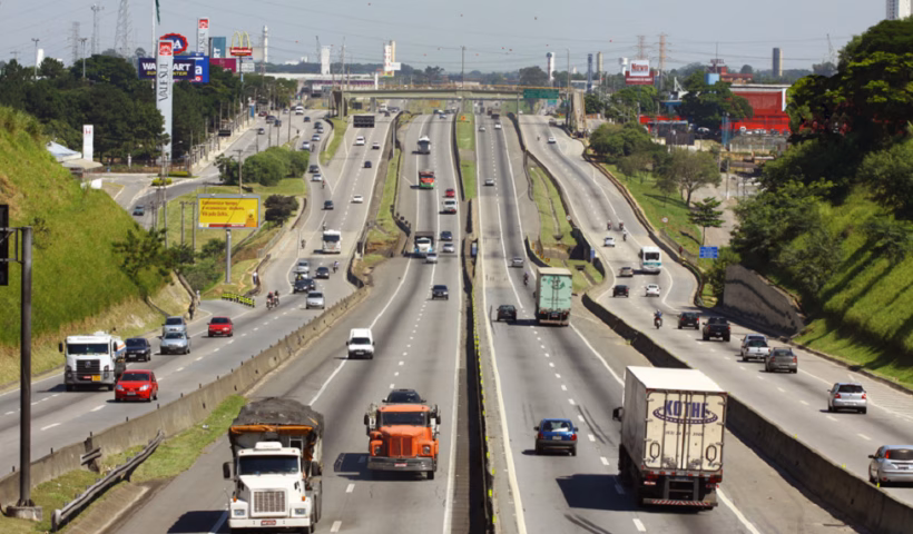 Marginal da Dutra terá interdição em São José dos Campos