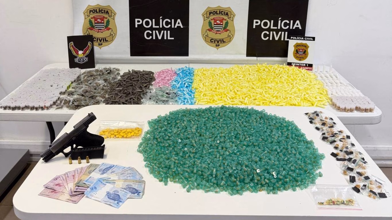 Polícia Civil apreende diversas drogas e arma na Zona Norte de São José dos Campos