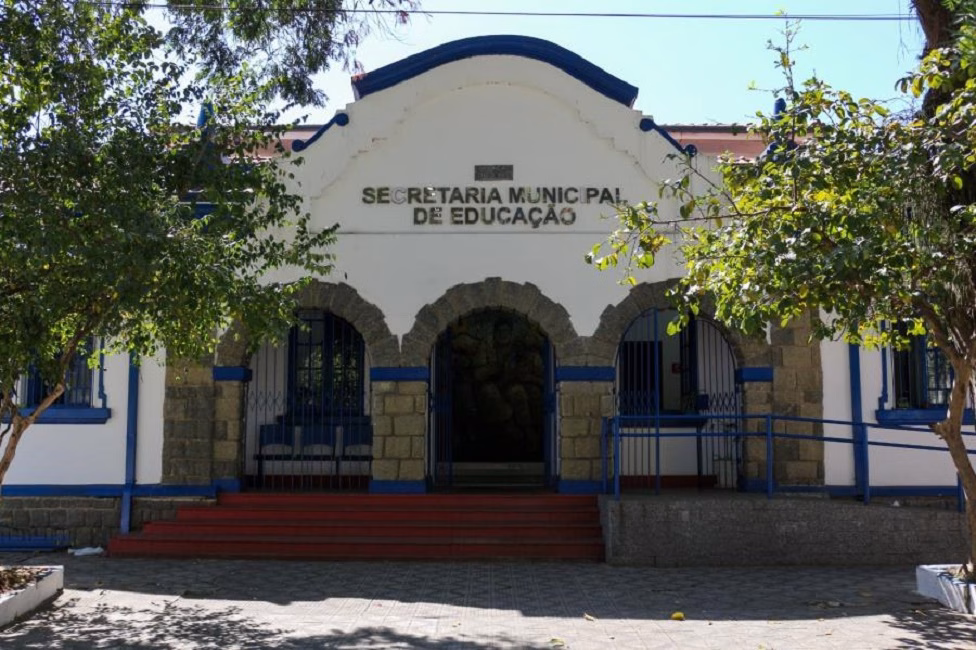 Taubaté reabre inscrições para processo seletivo com 327 vagas para professores temporários