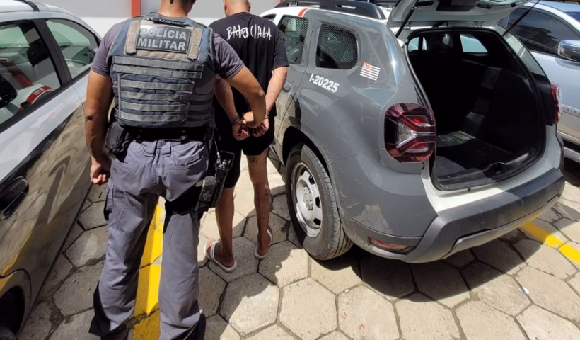 Homem é preso após matar outro a facadas em Caraguatatuba