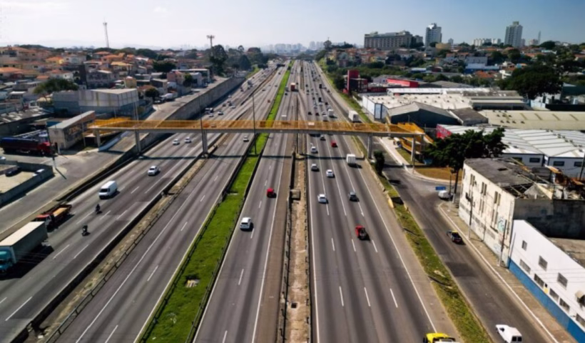 Via Dutra passa a ter internet 4G em 100% do trajeto