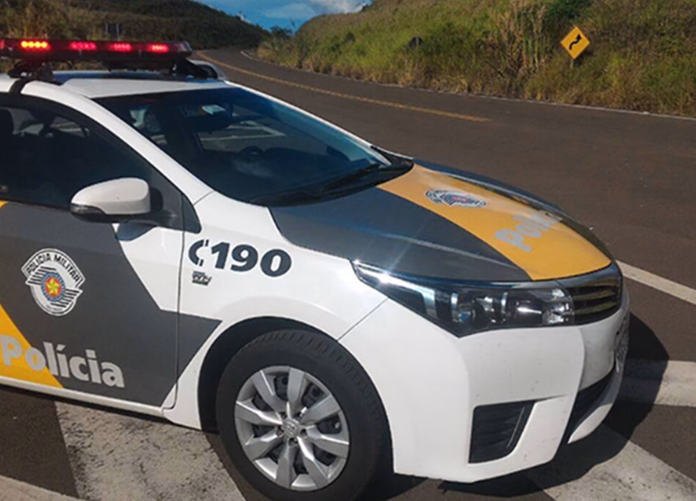 Acidente na Oswaldo Cruz deixa dois feridos em Taubaté
